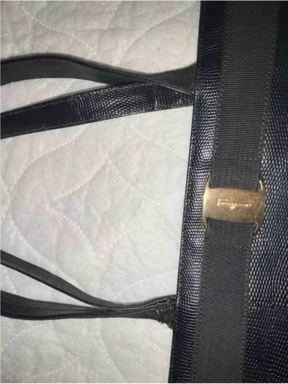 Salvatore Ferragamo Black Lizard-Embossed Tote Shoulder Bag - Imperfect👀 - Picture 10 of 16